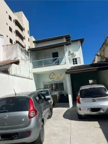 Sobrado com 4 Quartos para venda ou aluguel, 142m² no Centro, Guaratinguetá