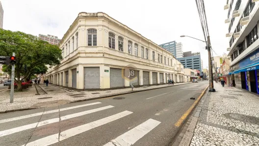 Sala Comercial para alugar, 562m² no Centro, Curitiba