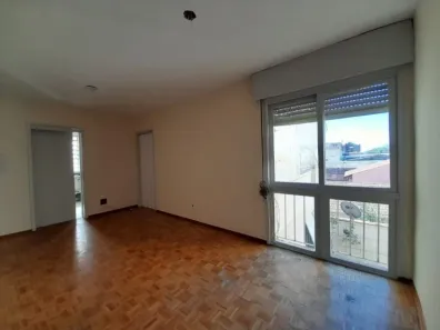 Apartamento com 2 Quartos para alugar, 70m² no Passo da Areia, Porto Alegre