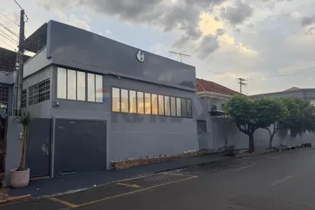 Casa com 8 Quartos à venda, 184m² no Vila Bom Jesus, São José do Rio Preto