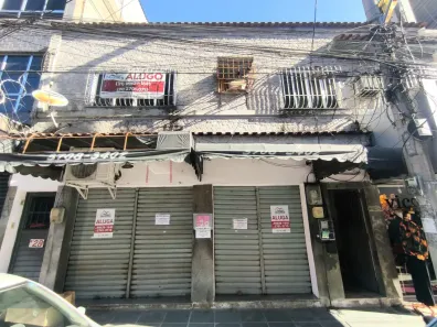 com 3 Quartos para alugar, 150m² no Alcântara, São Gonçalo