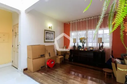 Casa com 6 Quartos à venda, 190m² no Sumaré, São Paulo