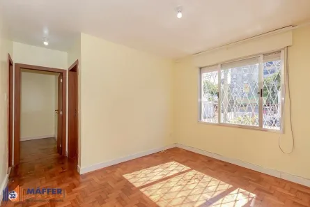 Apartamento com 2 Quartos à venda, 50m² no Passo da Areia, Porto Alegre