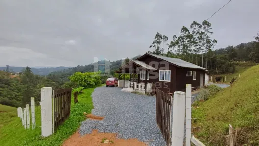 Fazenda/Sítio com 3 Quartos à venda, 1000m² no , Angelina