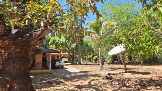 Fazenda/Sítio com 2 Quartos à venda, 16300m² no Setor Lagoa Quente, Caldas Novas