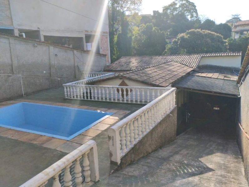 Casa com 7 quartos — Palmeiras, Belo Horizonte