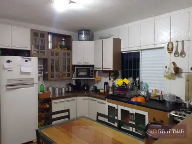 Casa com 2 Quartos à venda, 65m² no Jardim Varan, Suzano