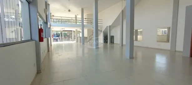 Ponto Comercial para alugar, 380m² no Jardim Itu, Porto Alegre