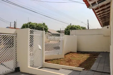 Casa com 3 Quartos à venda, 115m² no Coliseu, Londrina