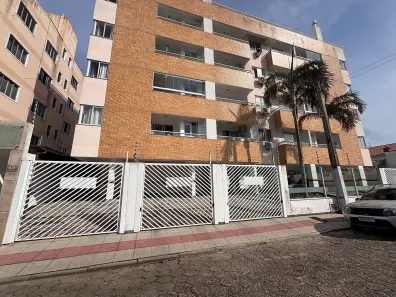 Apartamento com 2 Quartos para alugar, 70m² no Centro, Palhoça