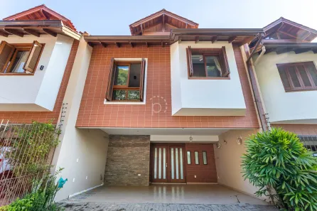 Casa com 4 Quartos à venda, 205m² no Tristeza, Porto Alegre