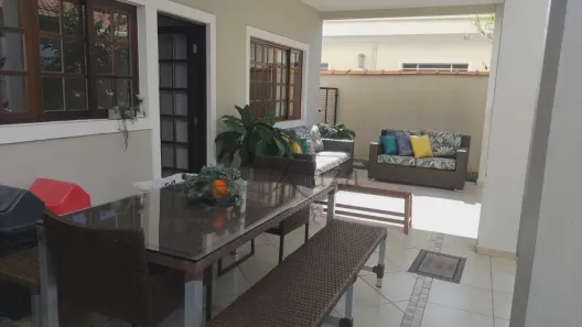 Casa com 4 Quartos à venda, 220m² no Jardim América, São José dos Campos