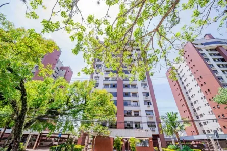 Apartamento com 3 Quartos à venda, 97m² no Jardim Lindóia, Porto Alegre