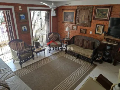 Casa com 5 Quartos à venda, 290m² no Enseada, Guarujá