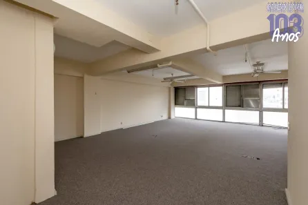 Sala Comercial para alugar, 60m² no Centro Histórico, Porto Alegre