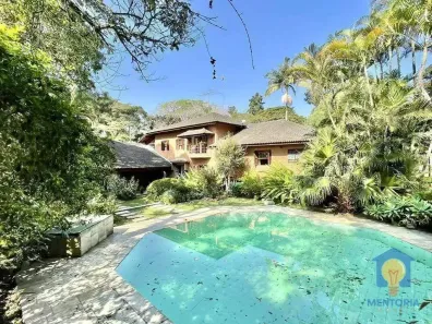 Casa com 5 Quartos para venda ou aluguel, 923m² no Vila Santo Antônio, Cotia