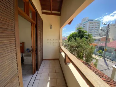 Casa com 5 Quartos para alugar, 233m² no Balneário, Florianópolis