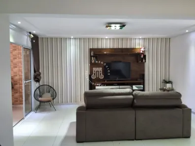 Casa com 3 Quartos à venda, 313m² no Vila Helena, Jundiaí