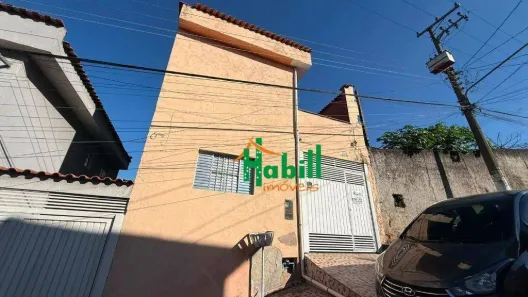 Sobrado com 2 Quartos para alugar, 150m² no Cidade Edson, Suzano