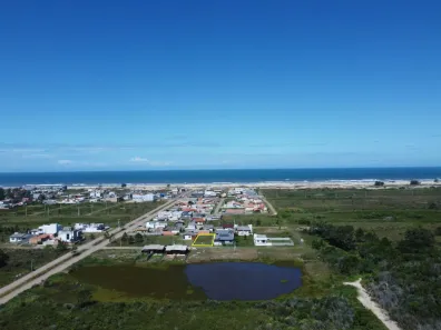 Lote/Terreno à venda, 390m² no , Passo de Torres