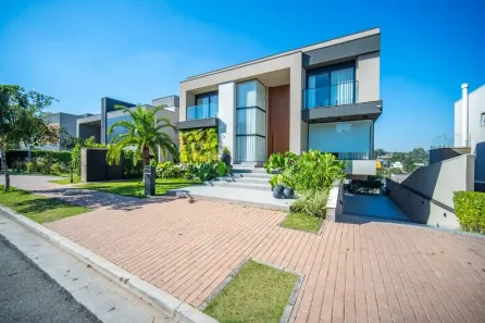 Casa de Condomínio com 4 Quartos à venda, 510m² no Granja Viana, Carapicuíba