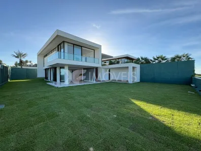 Casa de Condomínio com 5 Quartos à venda, 645m² no De Lourdes, Fortaleza