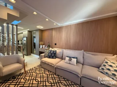 Sobrado com 3 Quartos à venda, 199m² no Parque Lagoa Dourada, Maringá