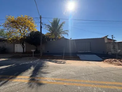 Casa com 2 Quartos à venda, 360m² no Residencial Jardins do Cerrado 3, Goiânia