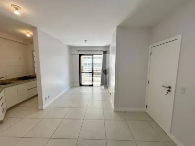 Apartamento com 2 Quartos à venda, 70m² no Itacorubi, Florianópolis