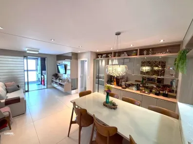 Apartamento com 3 Quartos à venda, 131m² no Estreito, Florianópolis