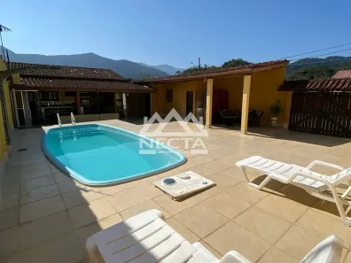 Casa com 3 Quartos à venda, 150m² no Martim de Sá, Caraguatatuba