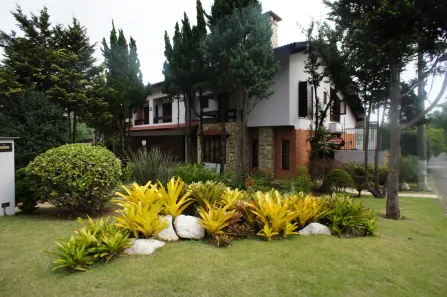 Sobrado com 4 Quartos à venda, 446m² no Adalgisa, Osasco