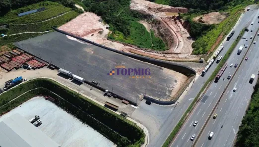 Imóvel Comercial para alugar, 5000m² no Distrito Industrial Jardim Piemont Sul, Betim