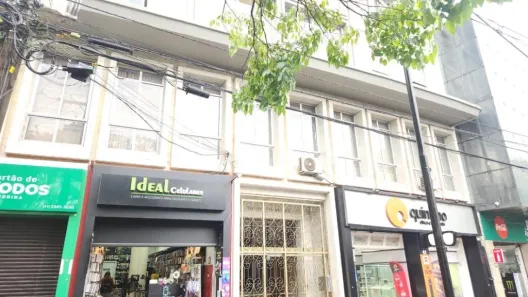 Apartamento com 2 Quartos para alugar, 55m² no Centro, Londrina