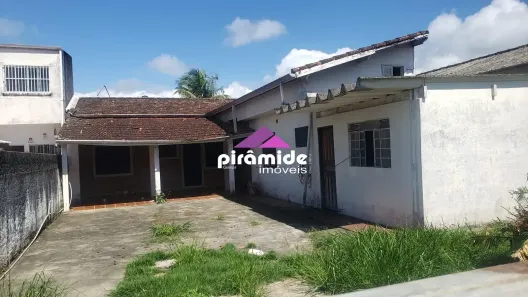 Casa com 2 Quartos à venda, 250m² no Poiares, Caraguatatuba