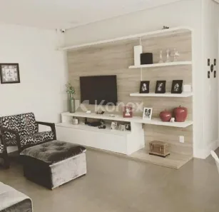 Casa com 5 Quartos à venda, 188m² no Água Fria, São Paulo