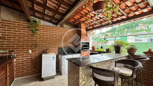 Casa de Condomínio com 3 Quartos à venda, 130m² no Tijuca, Teresópolis