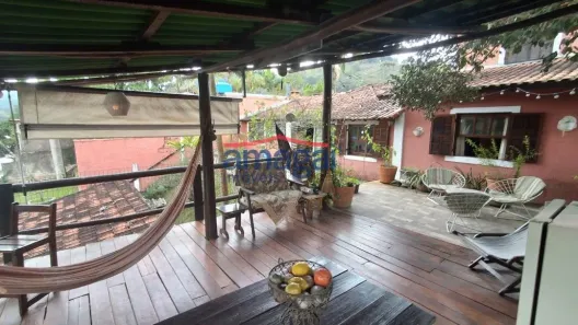 Fazenda/Sítio com 3 Quartos à venda, 190m² no Angola, Santa Branca