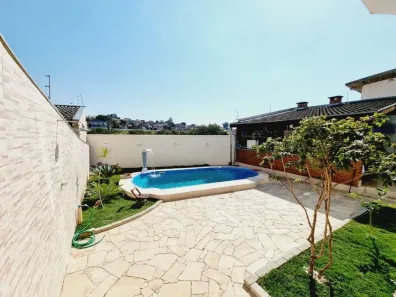Sobrado com 4 Quartos à venda, 280m² no Campos Elíseos, Taubaté