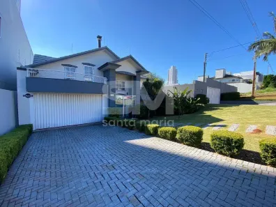 Casa com 3 Quartos para alugar, 357m² no SAIC, Chapecó