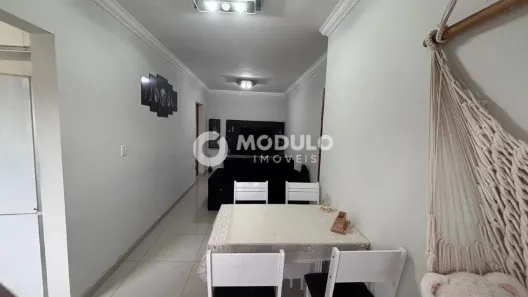 Apartamento com 2 Quartos à venda, 54m² no Santa Mônica, Uberlândia