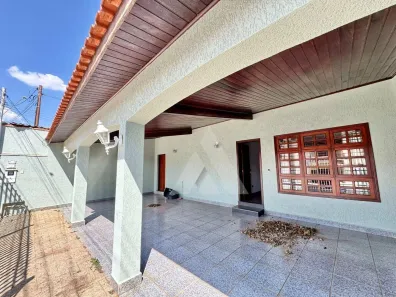 Casa com 2 Quartos à venda, 167m² no Centro, Itapetininga