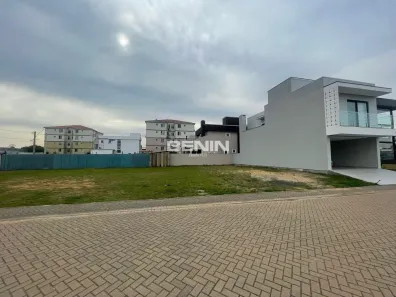 Lote/Terreno à venda, 215m² no Fátima, Canoas