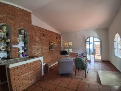 Casa com 3 Quartos para alugar, 244m² no São Manoel, Americana