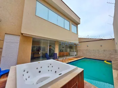 Sobrado com 5 Quartos à venda, 333m² no Loteamento Celina Park, Goiânia