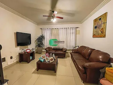 Sobrado com 3 Quartos à venda, 210m² no Santa Maria, Santo André
