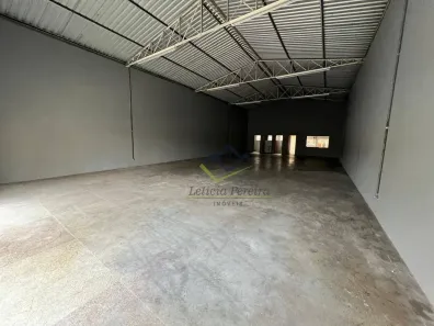 Galpão/Depósito/Armazém para venda ou aluguel, 240m² no Jardim Anzai, Suzano