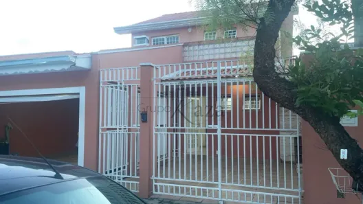 Casa com 5 Quartos para venda ou aluguel, 287m² no Bosque dos Eucaliptos, São José dos Campos