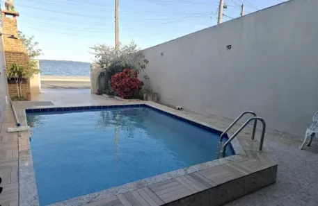 Casa com 5 Quartos à venda, 85m² no Centro, Araruama