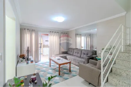 Casa de Condomínio com 3 Quartos à venda, 220m² no Santa Teresinha, São Paulo